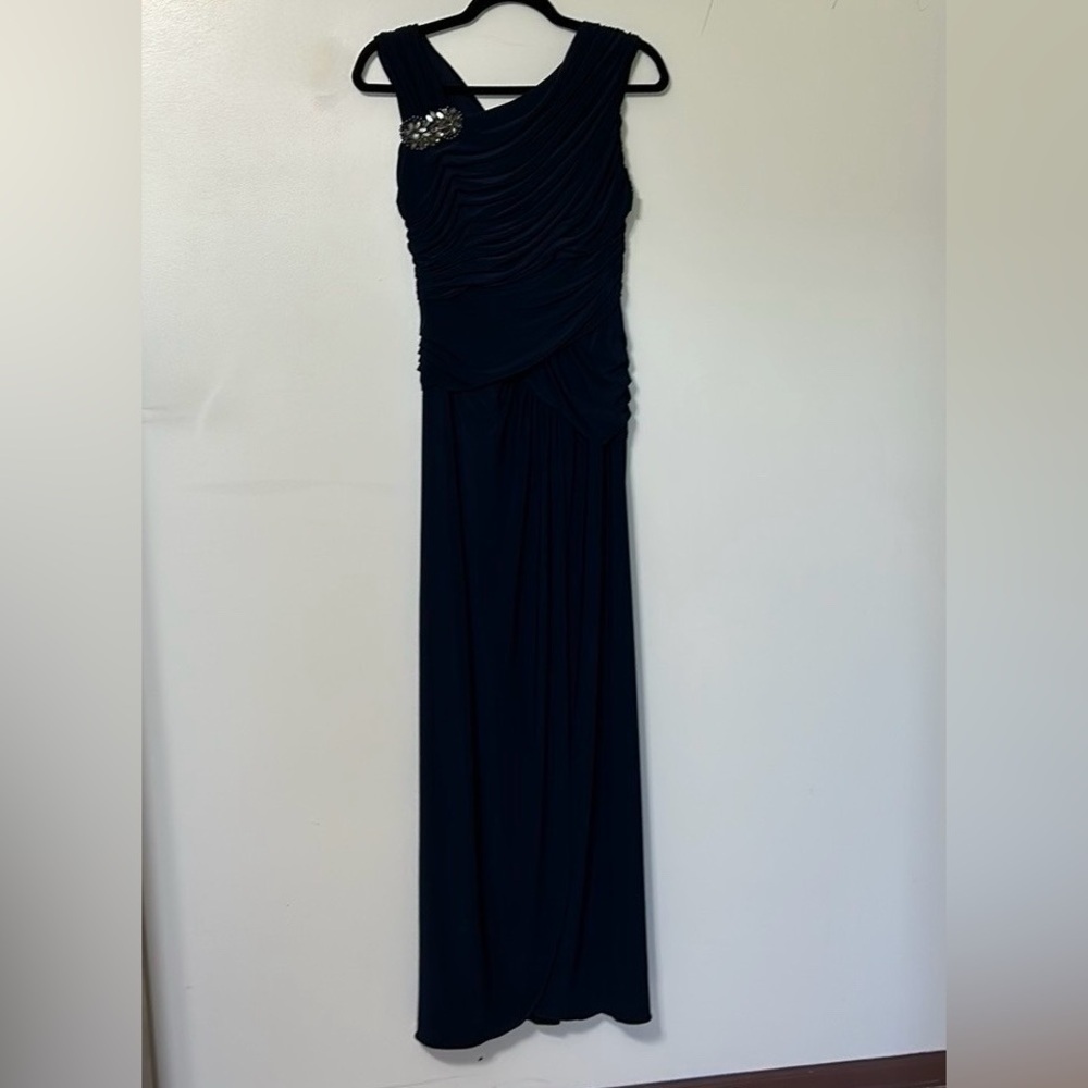 Adrianna Papell Navy Blue Ruched Bodice Evening Gown beaded strap detail size 8